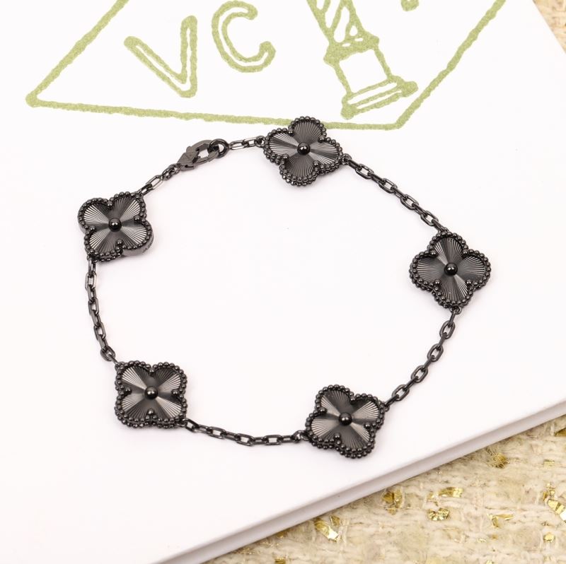 Vca Bracelets